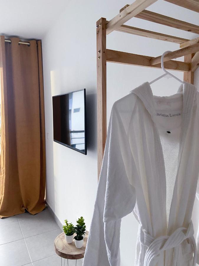 Un Palmier Dans La Chambre, Studio De Standing 卡宴 外观 照片